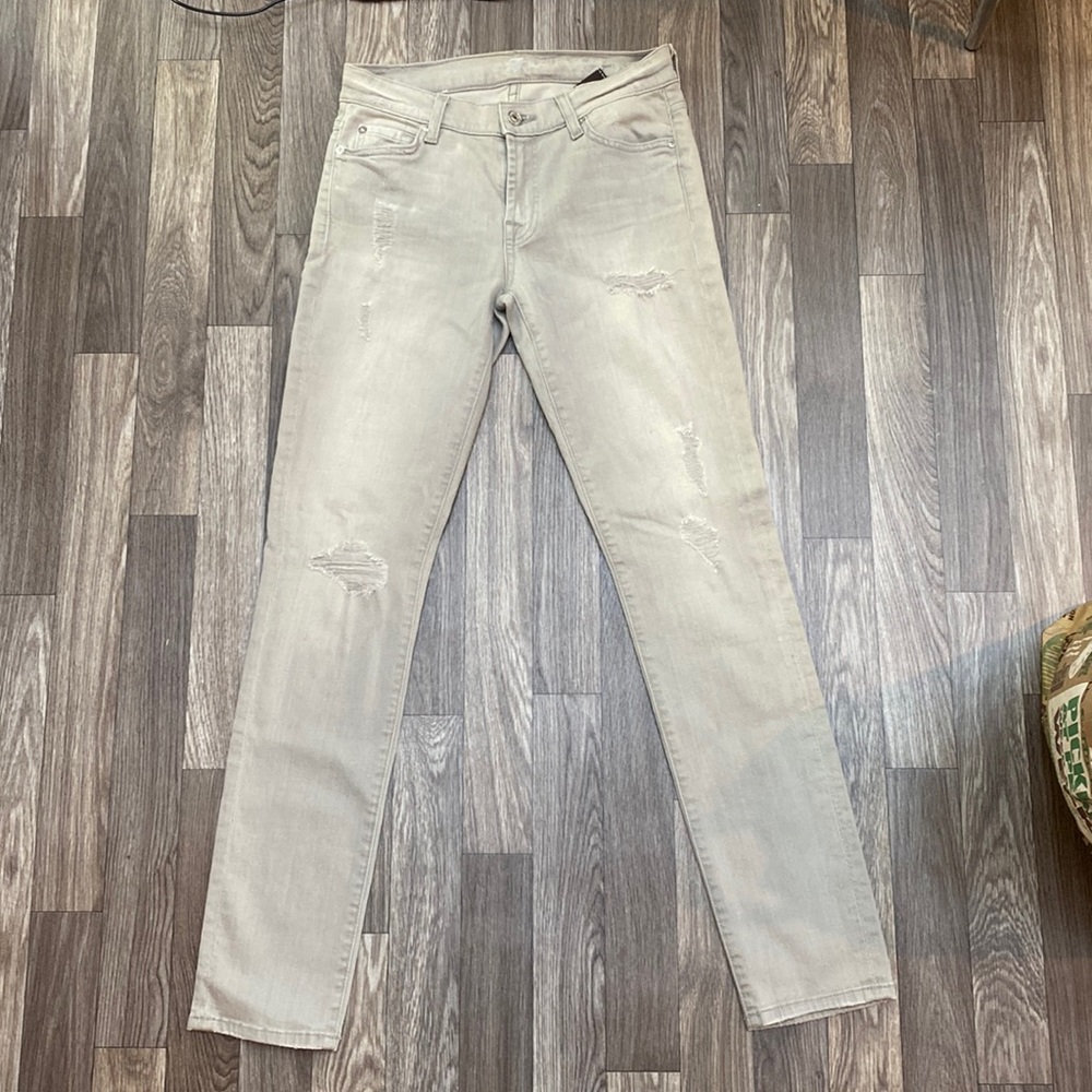 7 For All Mankind